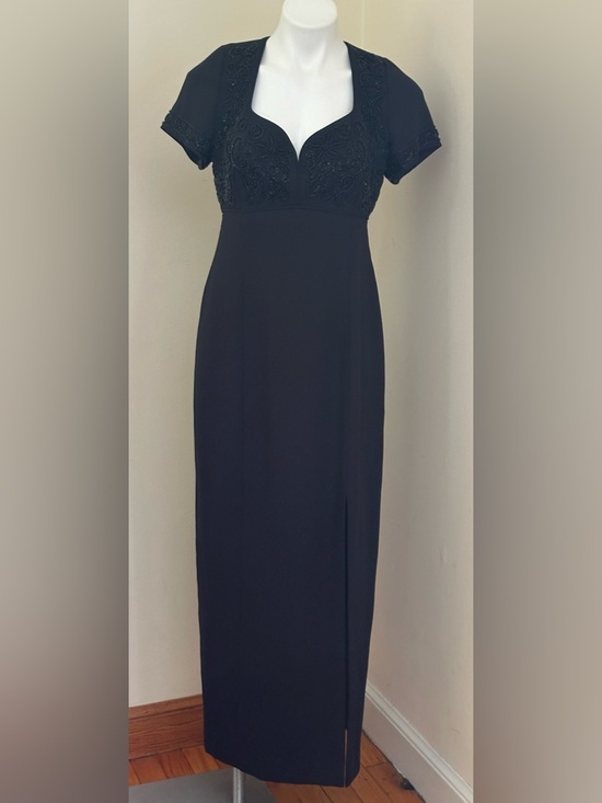 Liz Claiborne Dresses & Skirts - LIZ CLAIBORNE NIGHT Black Beaded Short-Sleeve Heart Shape Evening Gown Sz 12